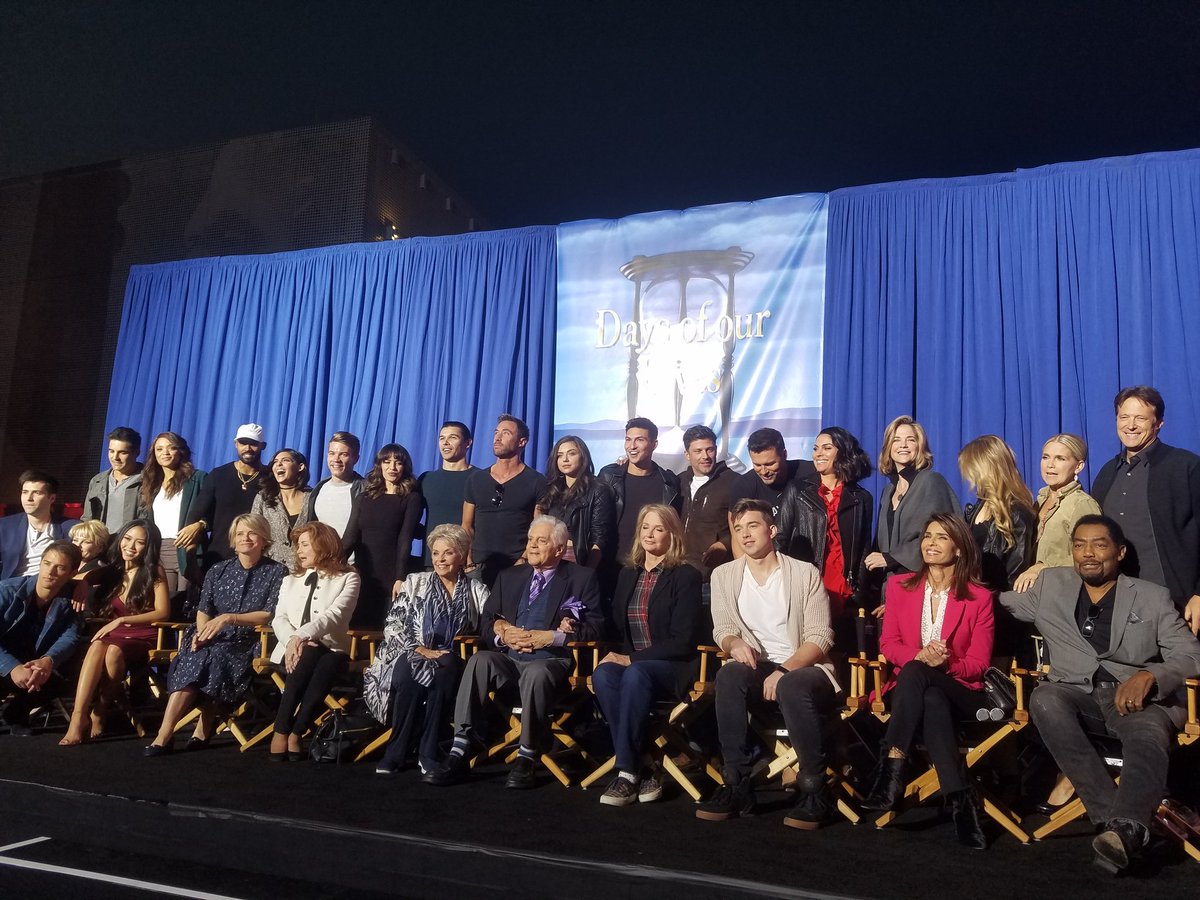 gatorx_files's tweet image. Thank you @nbcdays @carlivatiron @greg_meng @aalarr for another great #DayOfDays weekend! My friends and I have one humble request - we would love to see @officialnichols at the next one!! Please #BringPatchBack for 2019!! #Days #DOOL #PatchandKaylaForever