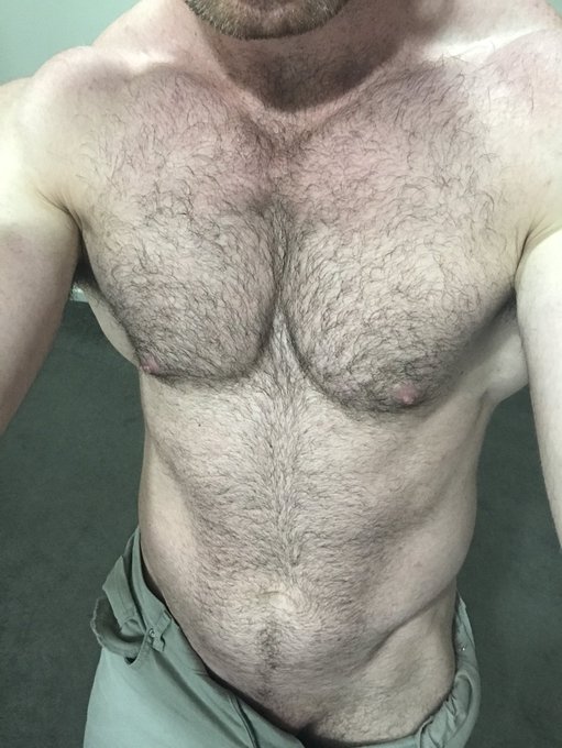 I&rsquo;m back from lunch https://t.co/VMeLl8Hr31<a href="/tag/camguy"class="tags"><span>#camguy</span></a>