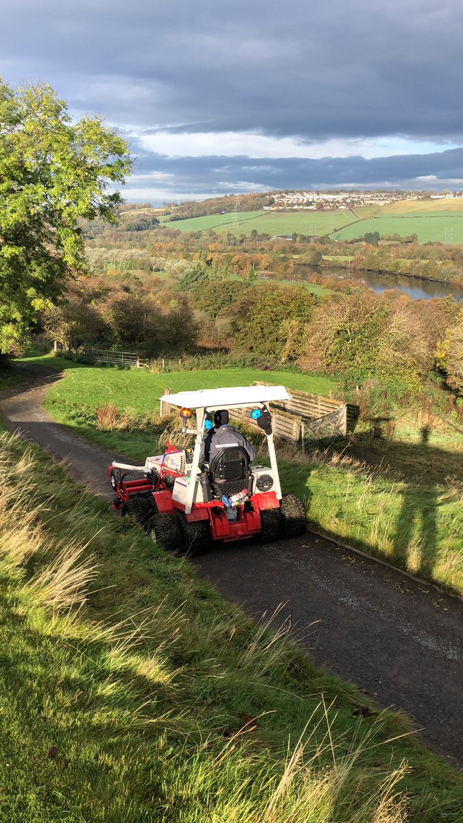 BunkerMat_com's tweet photo. Busy week ahead with the #Ventrac @childwallgolf @ChorleyGolfClub and finishing off @JCBGolfCC. We also have #BunkerMat deliveries and still lots of #RootZones and #DressingSand going out. https://t.co/Q14bXDyrDv