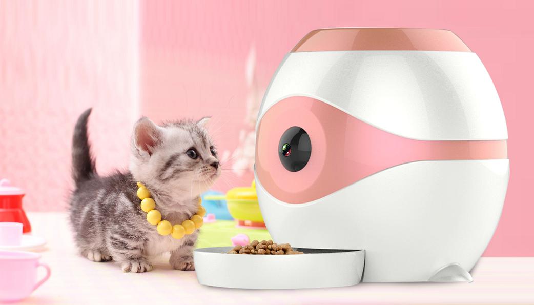 New smart pet feeder:

1.Camera can rotate certain angle：
watching the food in bowl，meantime viewing what are your pets doing

2.Camera can produces a laser point on the ground,meantime the laser point can move Constantly

linkedin.com/feed/update/ur…