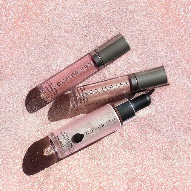 makeuptipsdigit's tweet image. Glitter heaven @coverfx These glitter drops and just a little bit over the top, but perfect for the upcoming holiday season! #CREATEDBYUS ift.tt/2QRN5zt