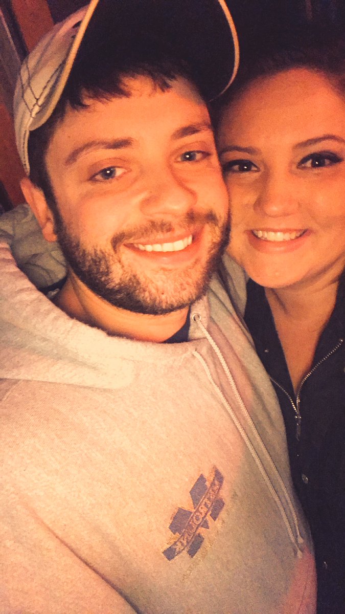 haleyesmith's tweet photo. You guys.... I’m blessed with THE BEST man. @emdavis1626 https://t.co/UkUBqVSHib