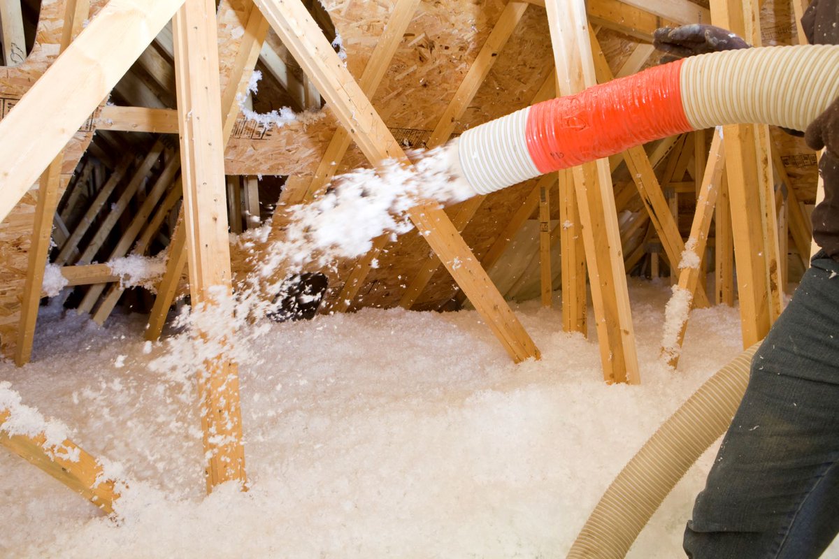 USIBUILD's tweet photo. Calling all experienced Insulation Installers! We want you to apply to join our team at our Louisburg, NC location. Learn more about the opportunity here: https://t.co/TODaMt3C7D https://t.co/Q0nBWJmZ0t