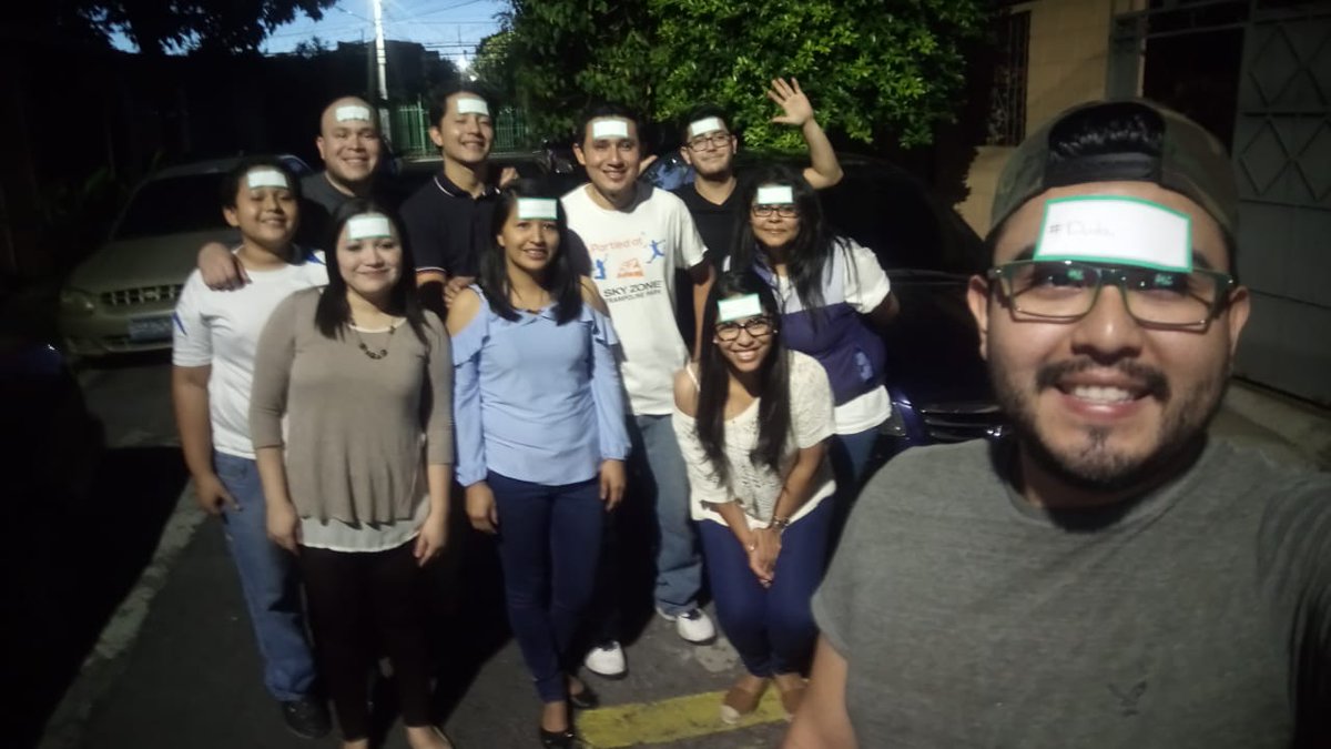 J25SantaTecla's tweet photo. Los siervos y amigos de cristo, sirven no por posición, sino por relación. 
@PastorVladimir 
@EsmeraldadeRiva 
@compazJ25 https://t.co/jo3mDkSNo8