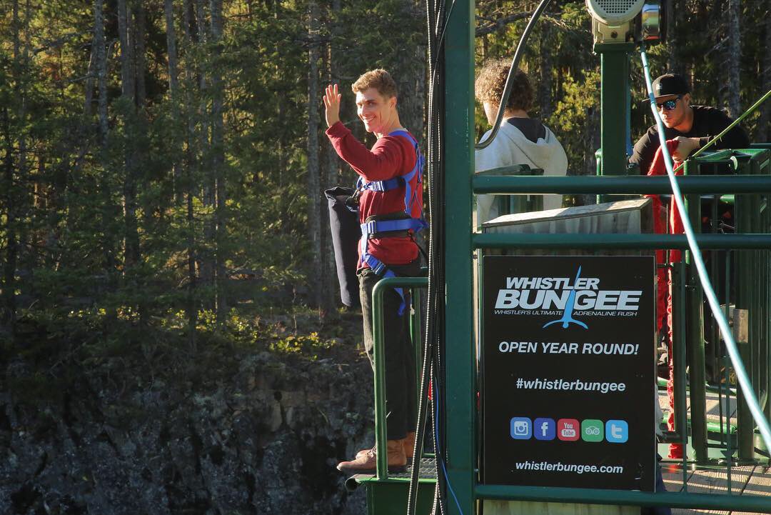 AlexanderCubis's tweet photo. Thank you @Whistler_Bungee for an amazing day! #bungee #bungeejump https://t.co/zk03JQPkGs