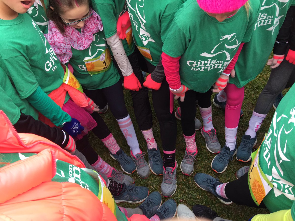 It was a very special end to an amazing season at the GOTR 5k! These girls have such big hearts 💕🎀💖 @gotrcincinnati <a href="/MulberryEagles/">Mulberry Elementary</a> <a href="/Milford_Schools/">Milford Schools</a> #ourstory #MilfordSOARS #MLBallstars