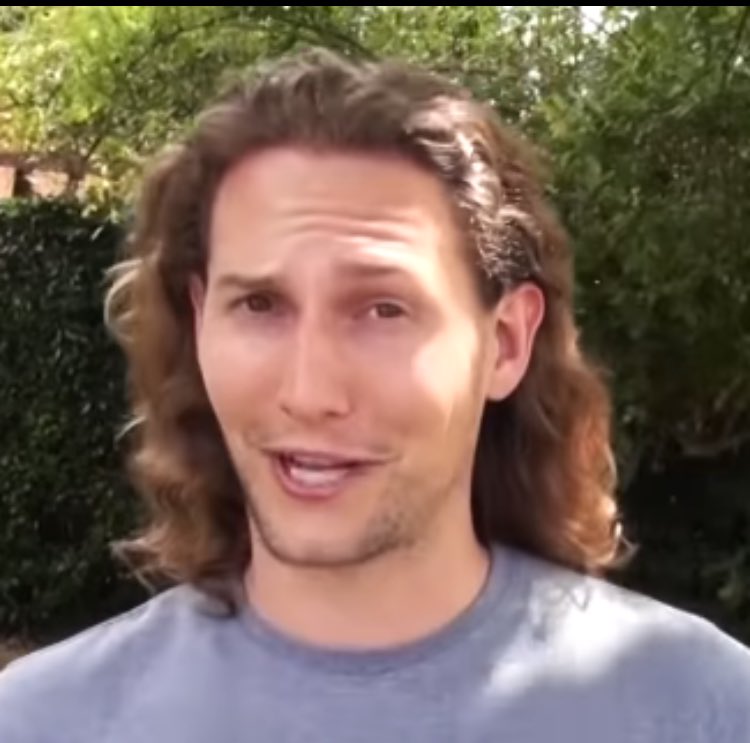 we have been watching Living Big In A Tiny House videos and Bryce Langston truly needs to stop making Teshima faces
(by which i, of course, mean that i insist he continue to make them forevermore)