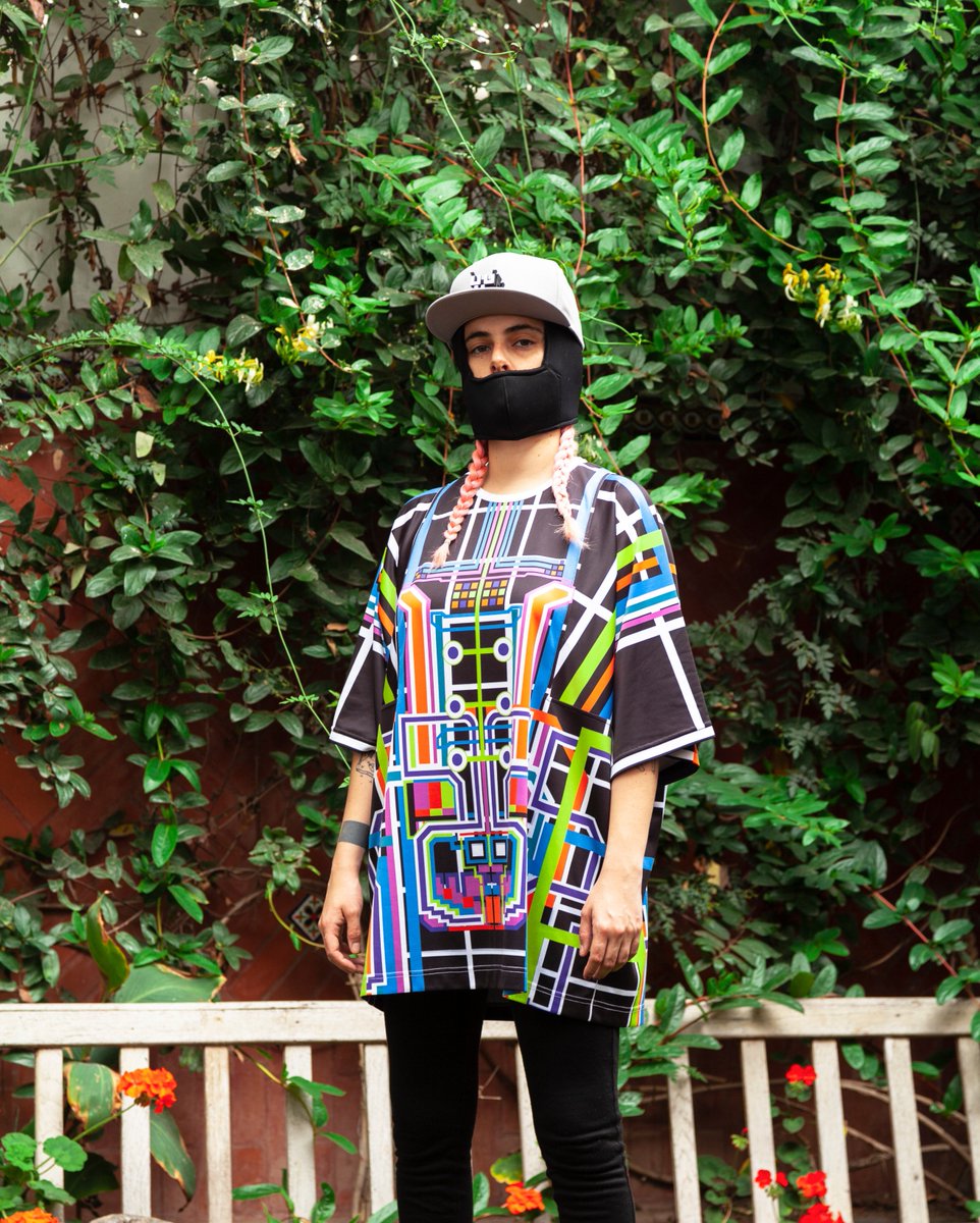ladrilab's tweet photo. CABRAS⚡⚡⚡🐐⚡⚡⚡ wearing Ladritunics and Ladricaps + AR

#Ladritunics #AR #ladricaps #3dprint #genderless 

FEAT. INCRES ESTUDIO CABRAS 🔥🔥🔥- 📸 x @percyzambrana https://t.co/gHwKbQoD1T