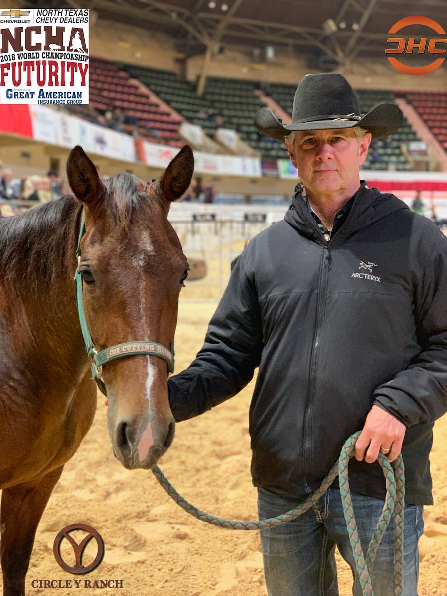 PHorseCentral's tweet photo. #LloydCox and Ms Baby Cakes had the high score on day 4 of the #NCHAFuturity Open 1st Go scoring a 222 for the owners at Barker Ranch CH LLC. Thanks to #CircleYRanch for the update https://t.co/TcsZcQRVC6