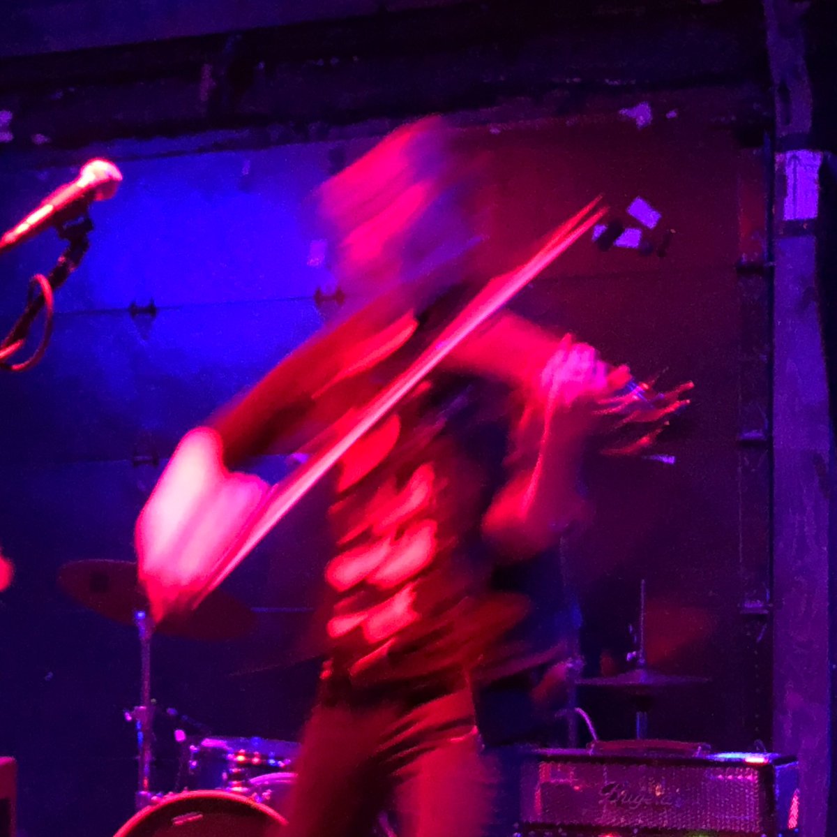 synapticband's tweet photo. Synaptic looking photogenic as always at last night’s Old Nick’s show with @GYMSHORTSMUSIC and @Deathvalleygrls https://t.co/3gwvApLDZp
