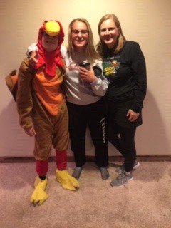 Event mascot Tommy Gobbler and Katie Reasoner of <a href="/bgcboone/">@bgcboone</a> surprised Sadie Graham of Zionsville with event swag to celebrate her being the 1,500th runner to sign up for the Thanksgiving morning event.  Still time to sign up at  zgravychase.org !