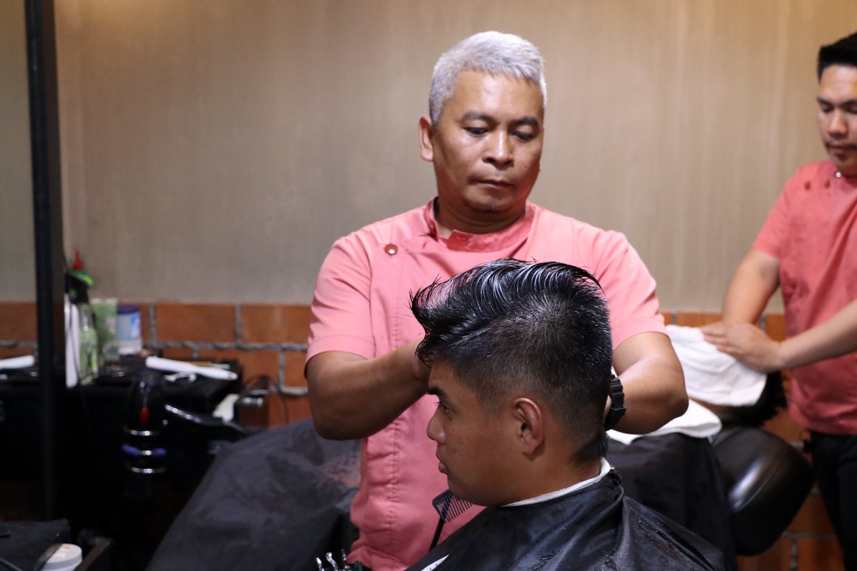 choibarbers's tweet photo. CHOI's 1st Year Anniversary Celebration 🎉🎊💈
• 
November 14, 2018
•
We would like to thank everyone who have been with us in our journey and have made our first year special! #thankyou #firstyearanniversary #CHOI #Ultimate #CHOIMan #Barbers #Barbershop #DavaoBarbers #haircut https://t.co/g2L1ECdS5y