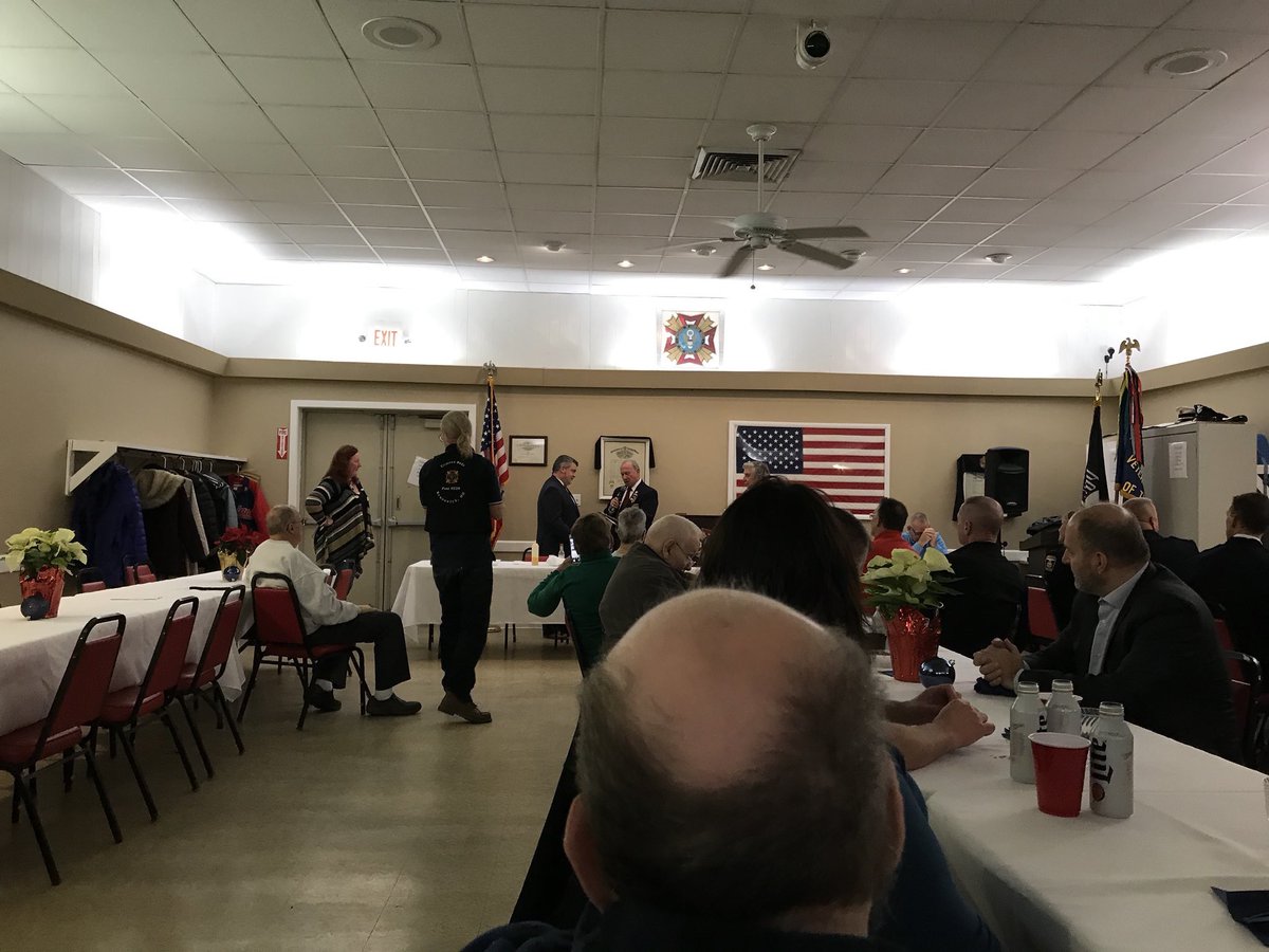 TheDevilier's tweet photo. Keith Merrill, Brunswick High School head principal, was awarded the VFW Veteran of the Year tonight. A very high honor. Congratulations! 
#brunswickPRIDE #BtheDIFFERENCE 

Photo Credit: Mark Belkofer https://t.co/YlSldvlIyX