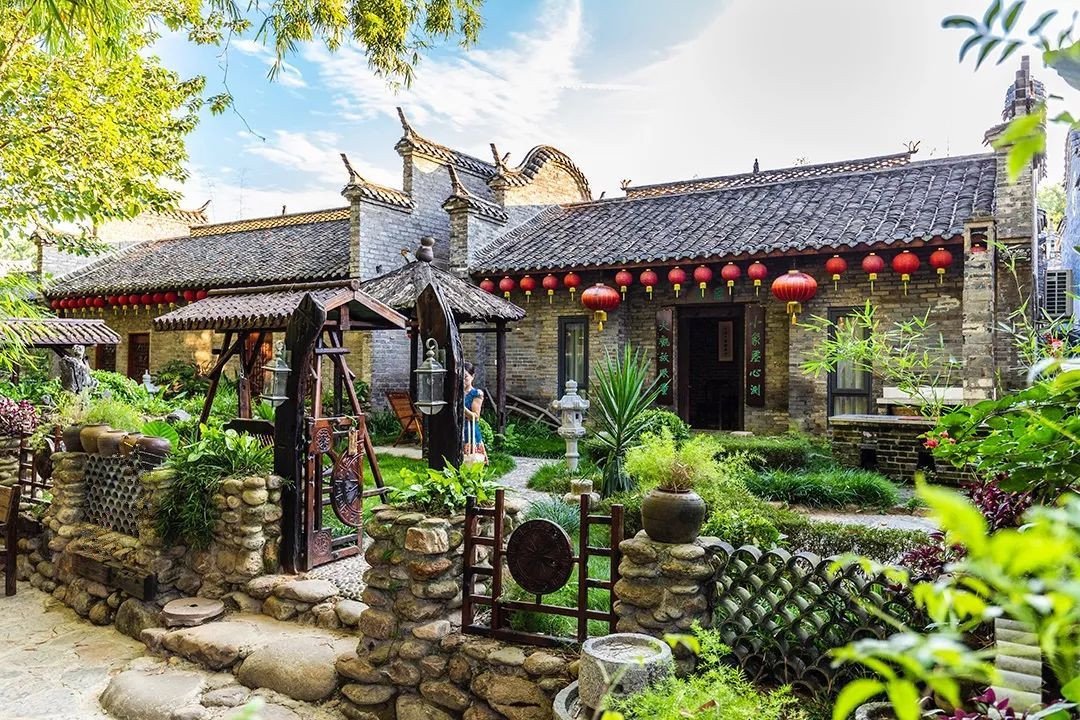 Beautifulgx's tweet photo. King Zhuang chieftain banquet (壮王土司宴) in #Nanning Qingwafang Ancient Village.😍😍 https://t.co/31gZVrmqwV