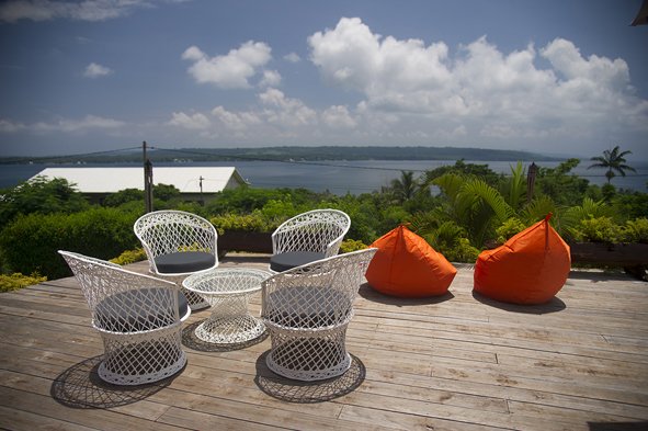 LodgeStop's tweet photo. Ahh the view.... https://t.co/WsIMTxX0iW #wood #decostoplodge #santo #espiritusanto #vanuatu #vanuatudiving #dive #coolidge #discovervanuatu  #milleniumcaves #blueholes #champagnebeach #tropicalisland #southpacific #islandlife #vanuatutravel  #milliondollarsview https://t.co/XVs6Stp9wx