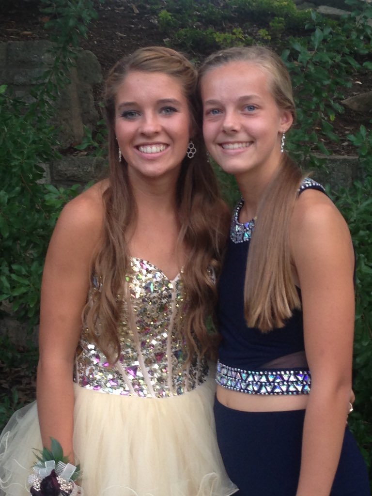 ahake_20's tweet photo. Happy Birthday to my best friend since day 1! Love you so much! Come home soon! ❤️❤️❤️ https://t.co/XL2WHU1b4Z