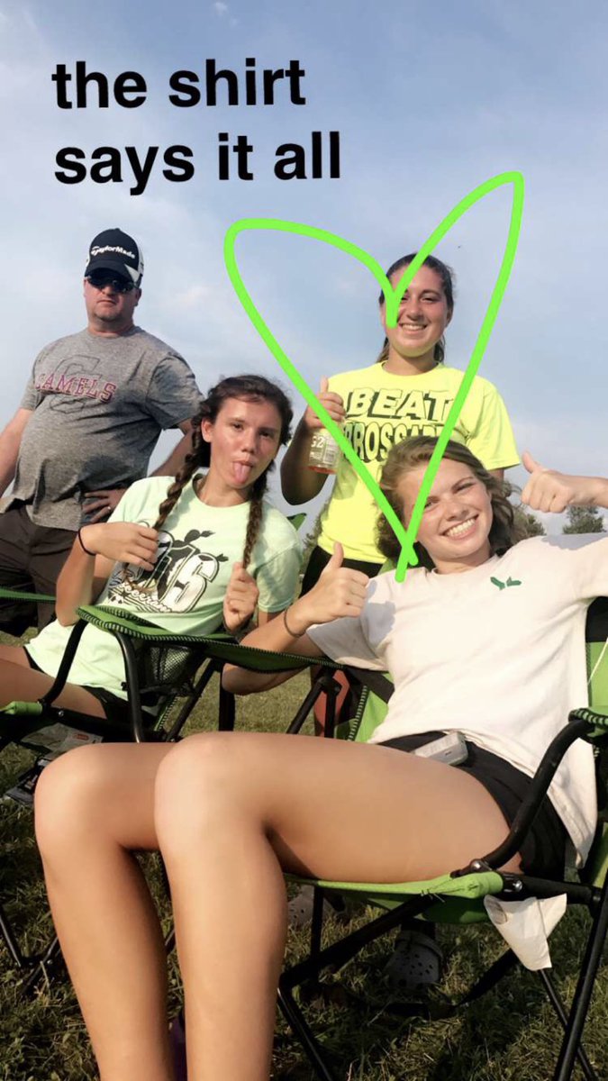 chl0edrake's tweet photo. happy 19th lyd !!!! hope you had the best day !! hope ur livin it up at the ville !! miss u &amp; ur crazy self so so much💖💓💕💗 https://t.co/9iLP1WQIgg