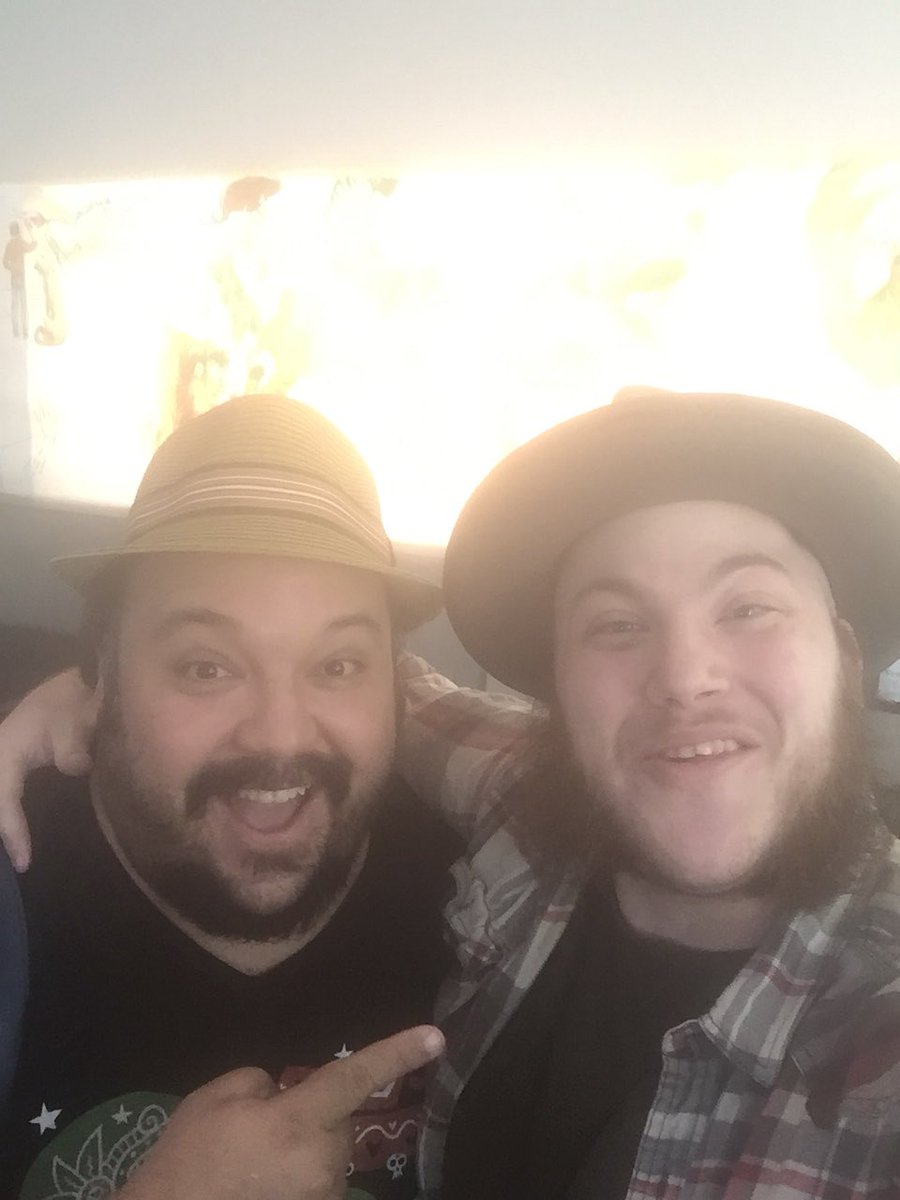 LeCorgiNoir's tweet photo. Rebooting Twitter with my Highlight of the weekend, not only got to grab his book but met the man himself @mexopolis #supermacho #CTNx2018 https://t.co/SbiR9E4caP