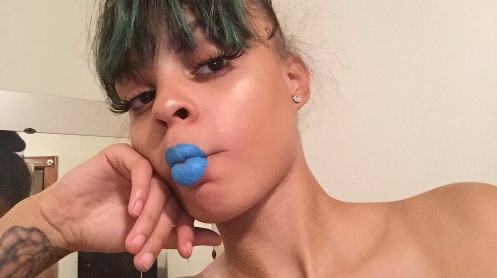 _FinessDivine's tweet photo. Loving This BLUE 🦋. https://t.co/lOdlK2b7Q3