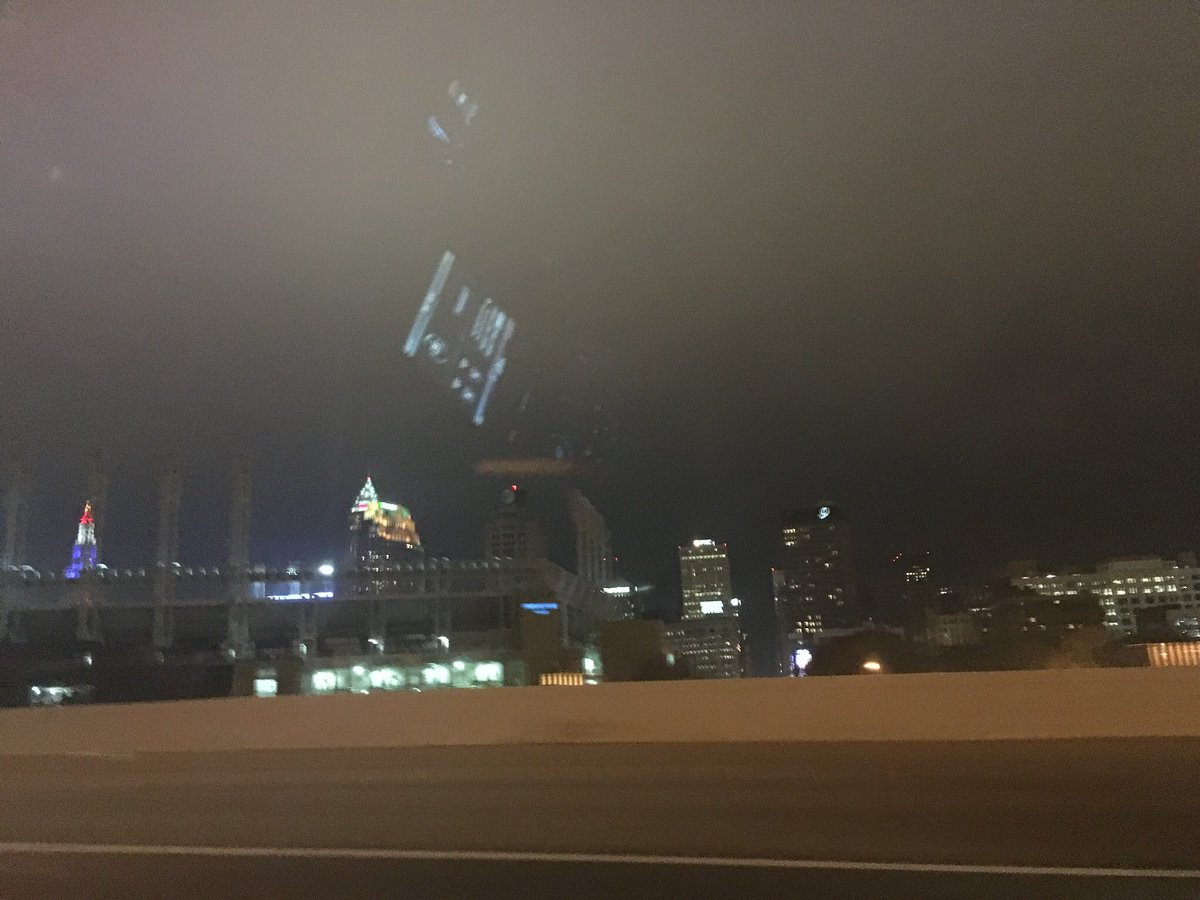 Matthew25870684's tweet photo. We to Cleveland , Ohio on Friday morning and drive home the same day . To visit my Family for a show and very long trip .😀😎🛣🚘 https://t.co/PQ6nmTO5rJ