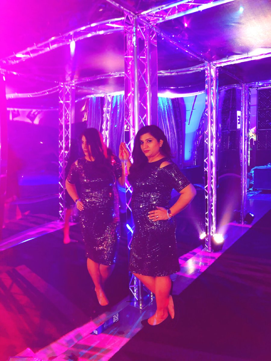 PurbaPrabh's tweet photo. Xmas party fun! https://t.co/EbTJfB81oB