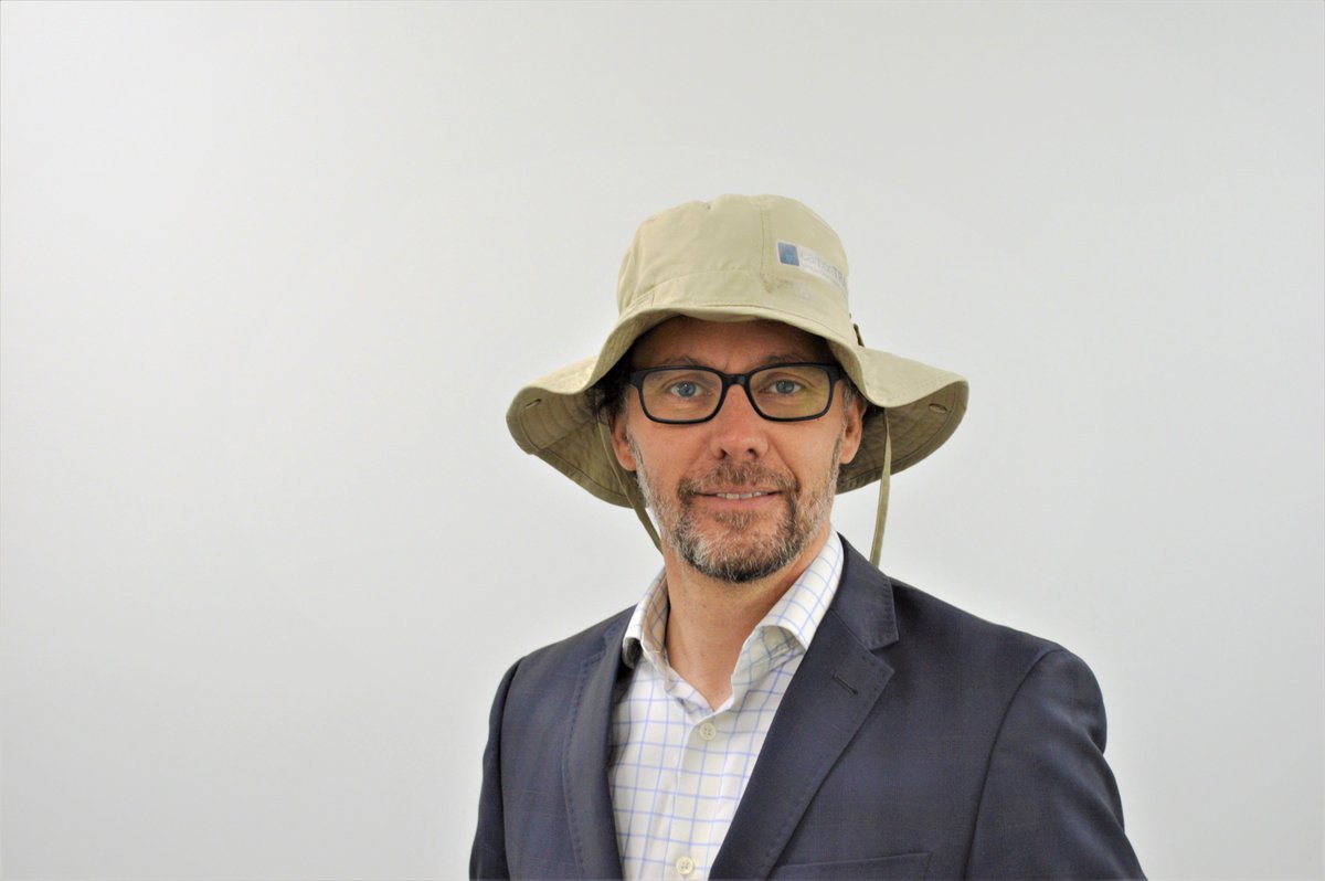 carbonTRACK_AU's tweet image. Chris Benson, (Head of Customer Engagement) is leaving us all in his wake by his efforts. Today, Chirs has embarked on a 404km paddle, in the #massivemurraypaddle to raise funds for MND research facility at Macquarie University. #mmp50 
Chris&apos;s campaign buff.ly/2Kem0DT