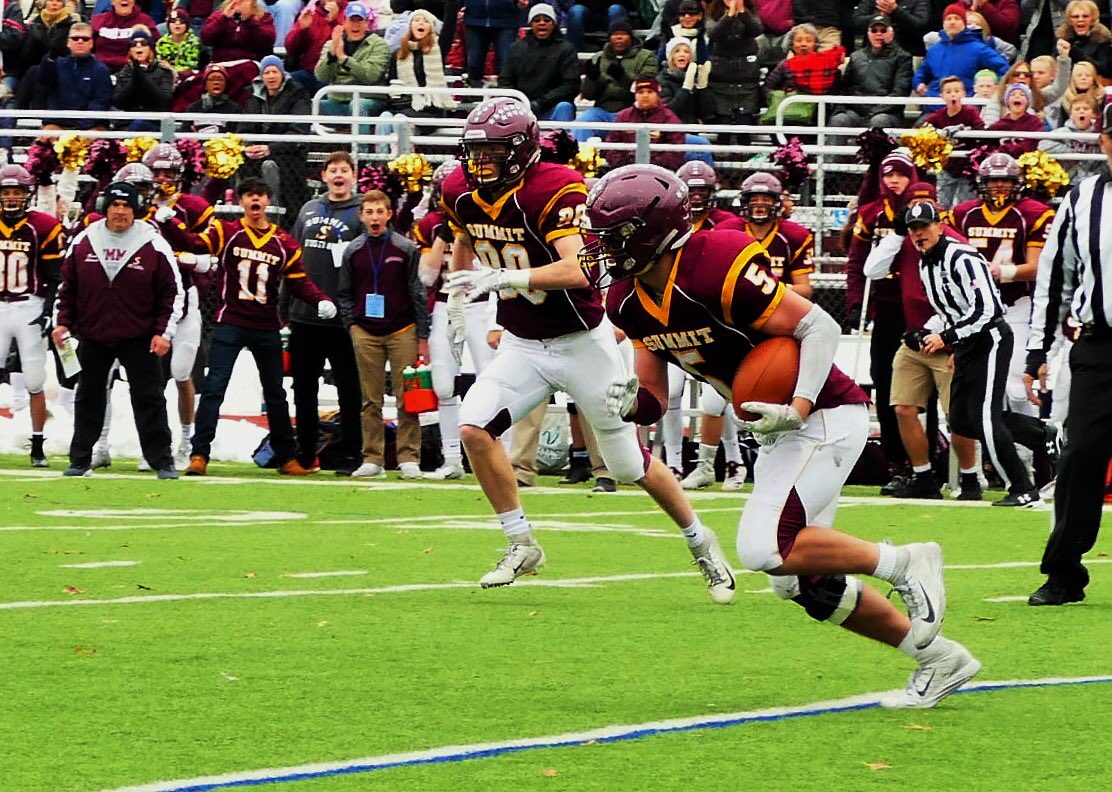 NANNPHOTO51's tweet photo. NJ HS Football N2G3 Final Summit vs Rahway photos & digital at https://t.co/ex6QCy9kKN #NJfootball #SummitNJFB #rahwayfootball #Summiths #Rahwayhs #SummitAthletics #RahwayAthletics #Devils_Fan1978 https://t.co/n8q57RoaRi