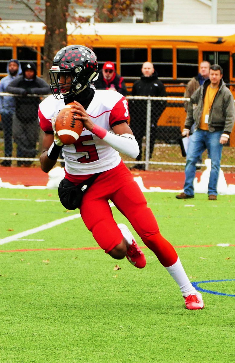 NANNPHOTO51's tweet photo. NJ HS Football N2G3 Final Summit vs Rahway photos & digital at https://t.co/ex6QCy9kKN #NJfootball #SummitNJFB #rahwayfootball #Summiths #Rahwayhs #SummitAthletics #RahwayAthletics #Devils_Fan1978 https://t.co/n8q57RoaRi