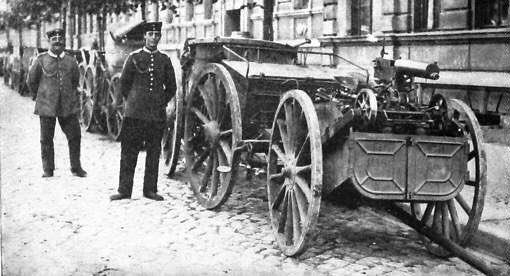 One of our greatest tools in the Black Army is the Tachanka, a horse-drawn machine gun (which was designed by yours truly!) #1918LIVE #1918CROWD #1917LIVE #1917CROWD