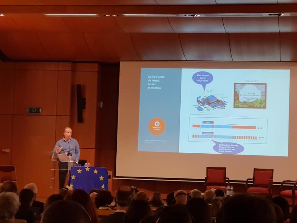 EPOSvzw's tweet photo. #VETfirst Et c'est parti! Vandaag organiseert @EPOSvzw samen met @aef_europe en  @JugendbueroDG de conferentie "Business and trainees - a partnership for the future"
3 talen, 3 panels, en 100 ideeën en inzichten.
@Dennispennel bijt de spits af https://t.co/nxpjvyLRzG