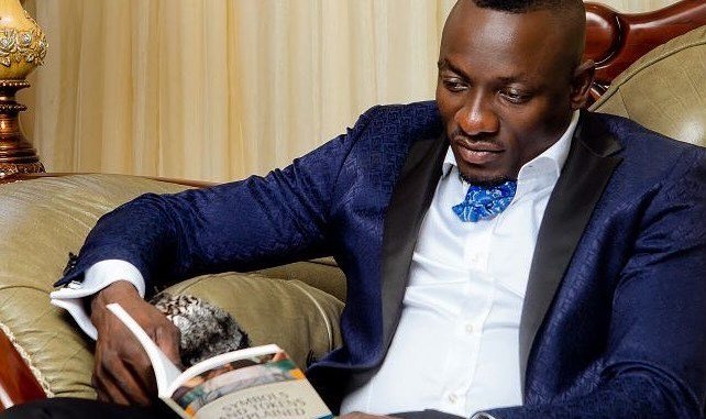 StarfmZimbabwe's tweet photo. Businessman @GeniusKadungure who spent the weekend in remand prison paid bail for 50 people at the Harare Remand Prison who were failing to raise bail fees ranging from $50 to $500. 
@StarFMNews https://t.co/pRcF5bGb9Z