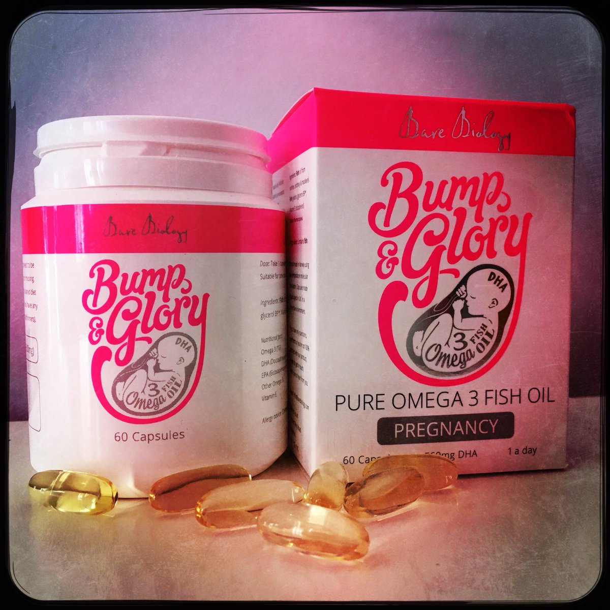 The very generous people <a href="/BareBiology/">Sabine Blanc</a> are offering a week’s supply of these to 50 people (you don’t need to buy anything just put in your basket and use SUSIE at checkout) - designed for pregnant and breastfeeding women #bumpandglory #omega3 #giveaway ❤️ barebiology.com/products/omega…