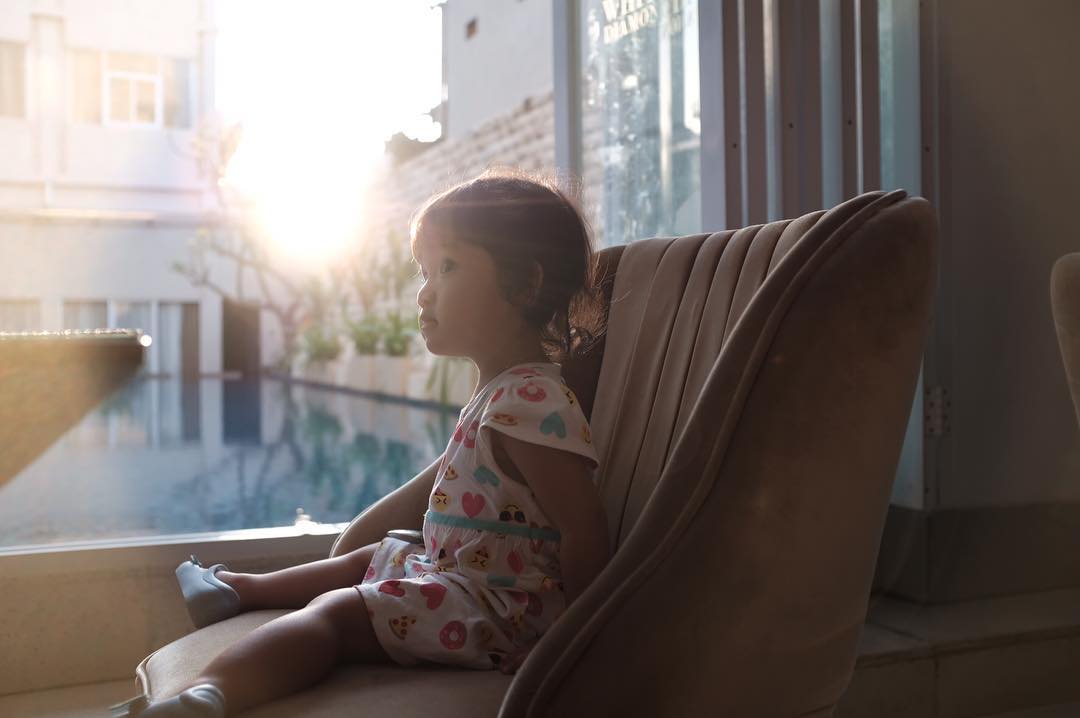 FashionHTLBali's tweet photo. In their eyes, you can see pureness of one’s heart and soul.
In their laugh, you can see true happiness one can feel.
And in their tiny hands, you can see the better future.

 Happy #worldchildrensday!

📷: @deddywicaksono

#FashionHotelLegian #FashionablyYours  #harianaksedunia https://t.co/PYtxLMYfTW