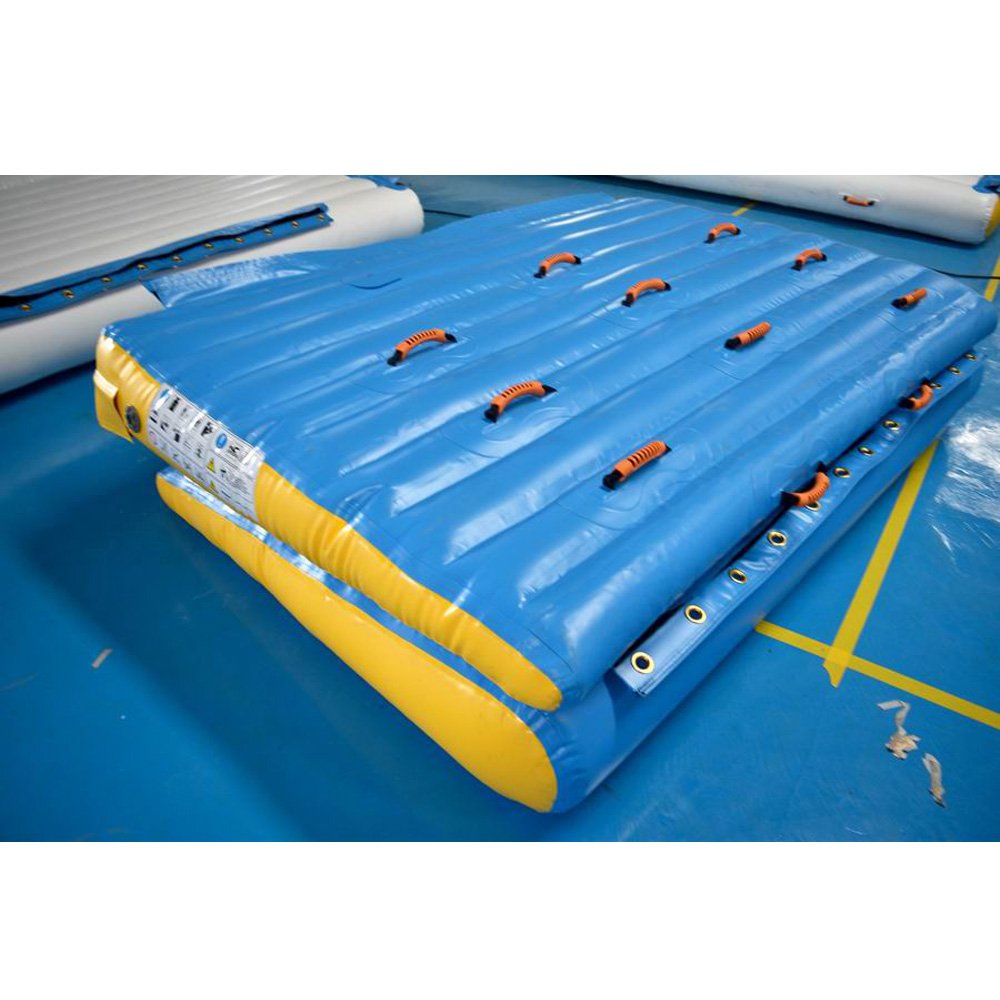 Bouncia8's tweet image. It's time for you to catch up with fashion together with Bouncia . buy inflatables, blow up slide, water park equipment suppliers bouncia.com.cn/tuv-certiifcat…  #Blowupwaterslidesforsale #Waterparkgames #Inflatablefloat