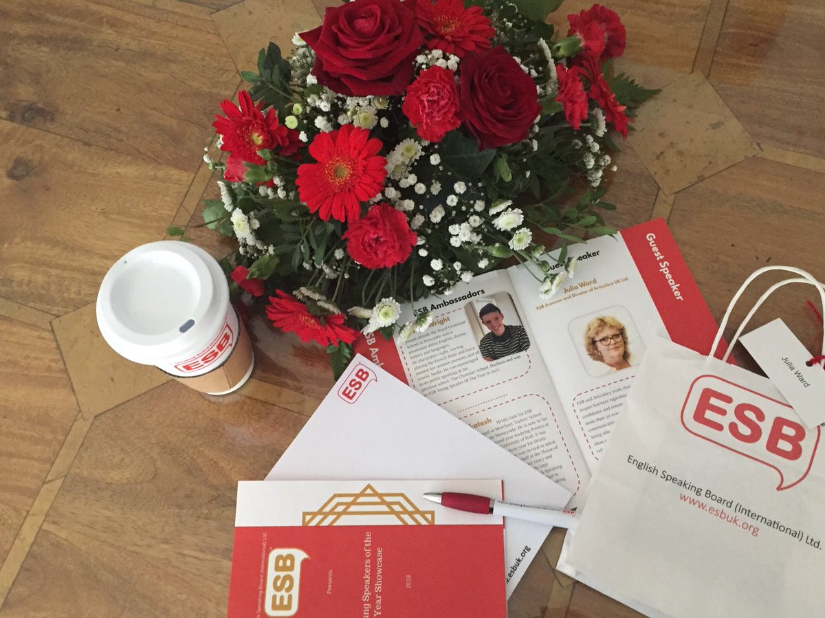 articulacyuk's tweet photo. Speaking at the ESB Speaker of the Year event in Liverpool this weekend. Seeing the confidence in the students and hearing them speak was amazing. Teach your children how to speak! #esbuk #publicspeaking #confidence #cpd https://t.co/UtO5JGXpEu