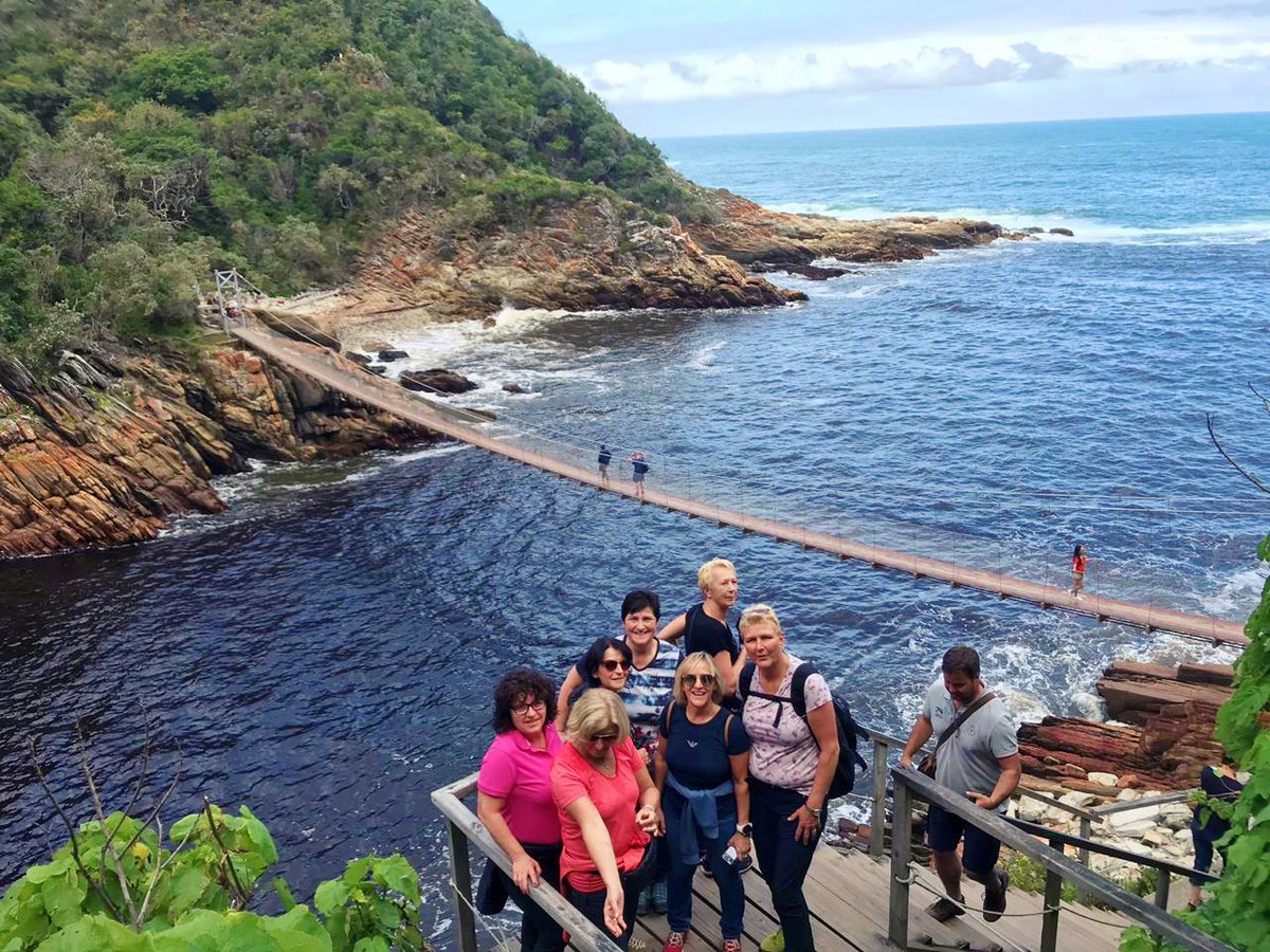 Agetaways1's tweet photo. #Agetaways Feedback #GardenRoute Oktober 2018
Unser #Südafrikaurlaub war einfach nur genial! Wir sind überzeugt, dass uns Andreas die schönsten Ziele, ob #Safari, unglaublich tolle Landschaften, Weingüter der Garden Route gezeigt hat! Alles perfekt organisiert! Gudrun &amp; friends https://t.co/RUCgYnnrcw
