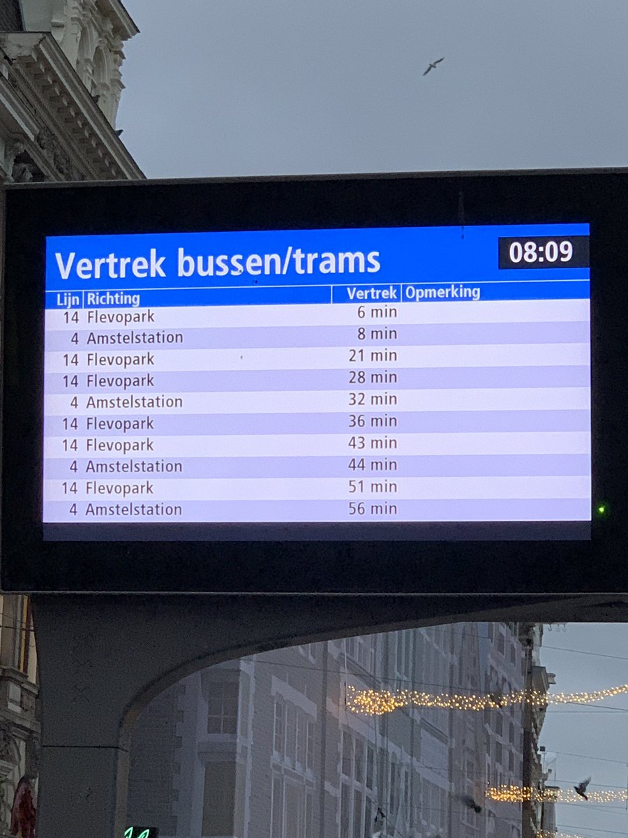 markeland's tweet photo. @GVB_actueel  informatiebord op het Rokin geeft niet aan wanneer lijn 24 komt en ook niet dat de informatie niet accuraat is. https://t.co/fEh1lohlfj