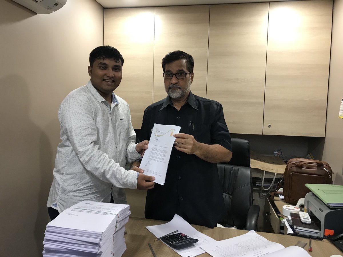 Under the guidance of <a href="/BJYM4Mumbai/">BJYM MUMBAI</a> President @mohitkamboj_bjp ji visited 
Nagindas Khandwala Degree College and met the college Principal Dr Ancy Jose and JUNIOR COLLEGE INCHARGE Prof.Rai and gave them details of <a href="/cmchashak/">CM Chashak</a> and they ensured maximum participation from the college.