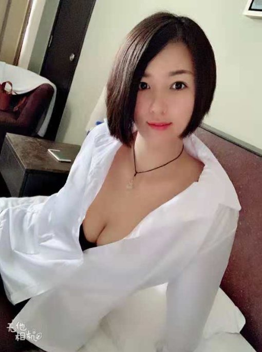 sgwolves2018's tweet photo. The new girl  https://t.co/gnpWyxHtvL  More photos and services please click on the website#singapore #sgmassage #singaporeescorts https://t.co/rPC1px3RCR