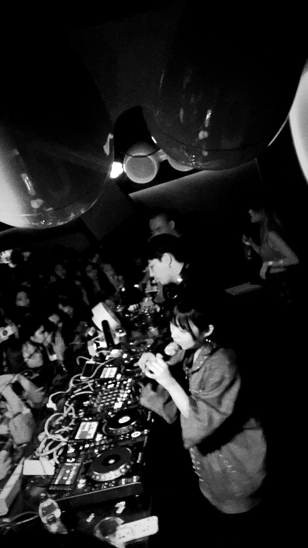 DsWX0AHUwAAaUpQ.jpg:orig