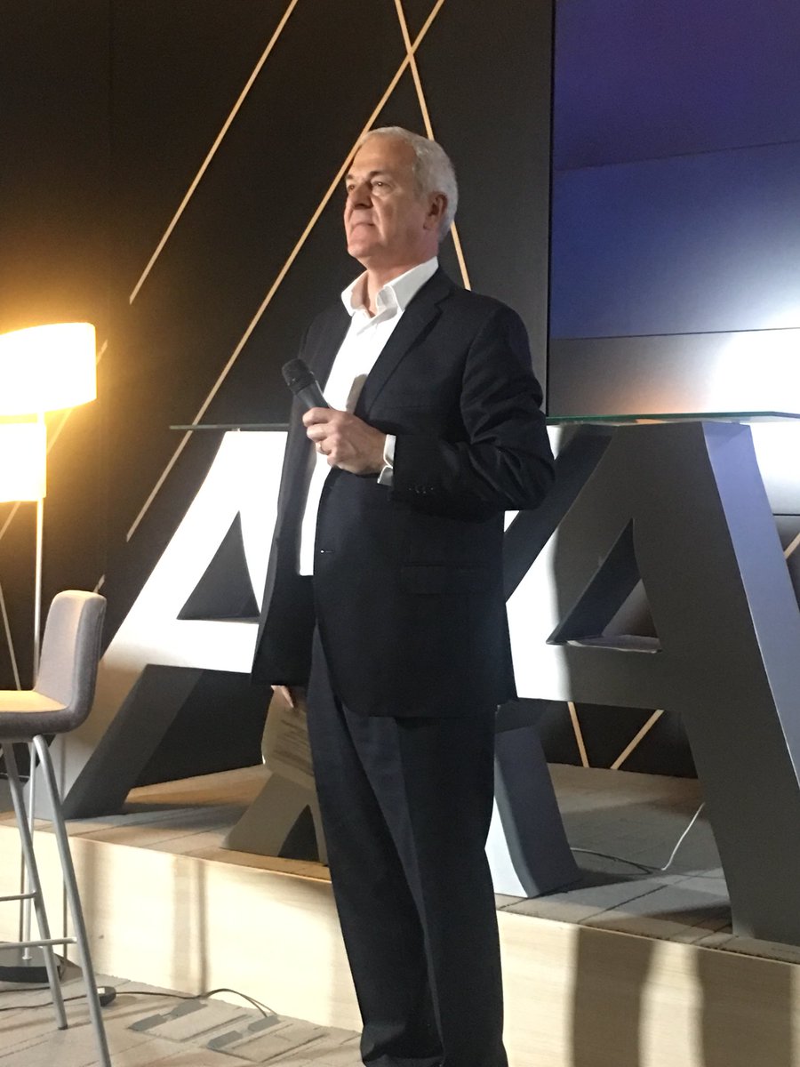 GloriaPindado's tweet photo. #AxaCustomerDay Orgullosa de mi empresa. Nuestro centro el cliente https://t.co/PLPrLqF7Kb