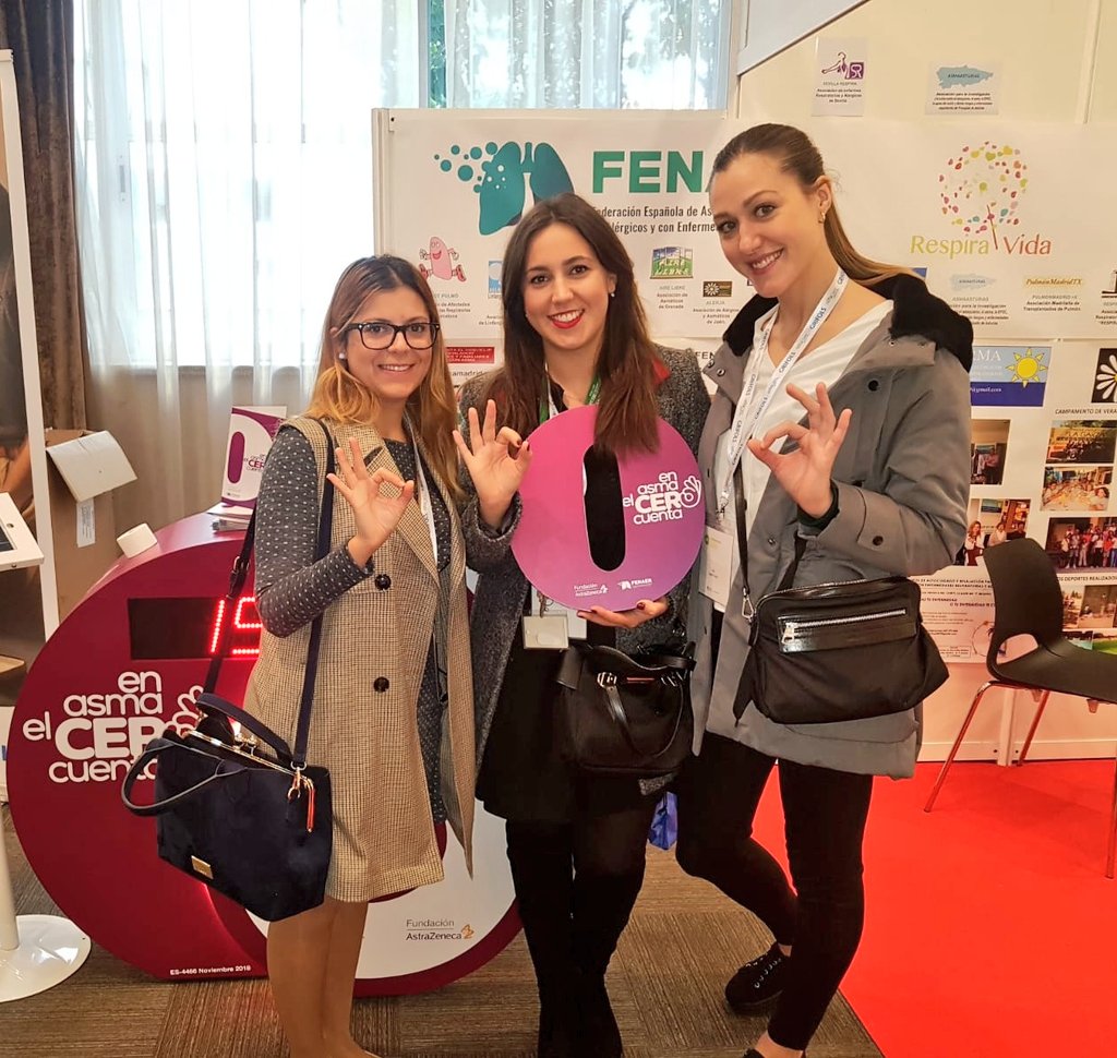 CrisEnfOximesa's tweet photo. Compañeras de @OximesaTRD en el 2°Congreso SEPAR de pacientes respiratorios #separ #fenaer #RespirandoJuntos #EnAsmaelCeroCuenta https://t.co/z4P0ul0CyE