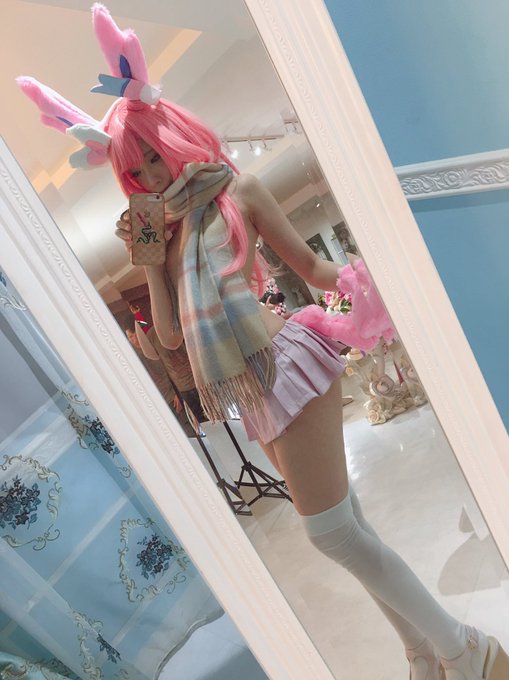 Twitterのコスプレ画像13