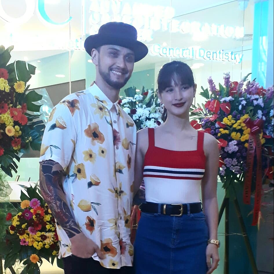 jpreseenjoyer's tweet photo. Billy and Coleen at the grand opening of the 10th state-of-the-art GAOC Dental Clinic at Ayala Malls Vertis North.
#BiCol #BillyAndColeen #BiColForever https://t.co/uFuzMZ5KUs