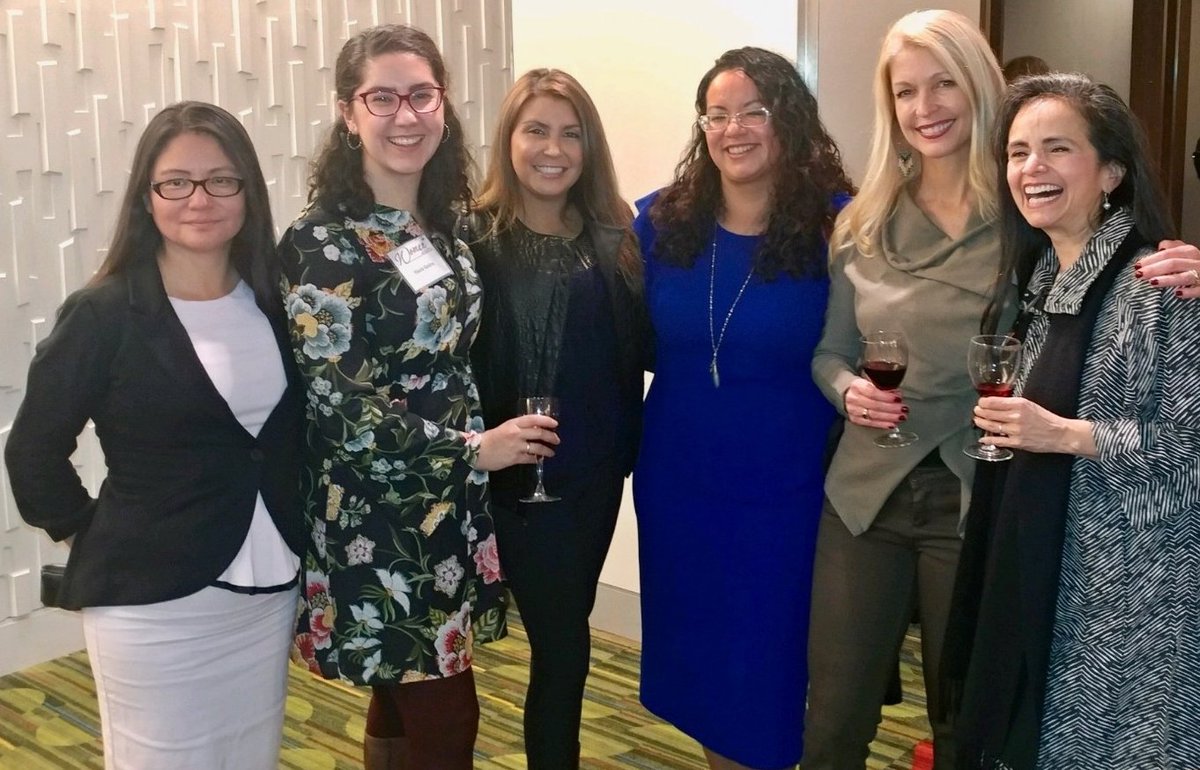 carmenmilagro's tweet photo. @borbonskincare - thrilled to meet the fantastic ladies of @UulalaApp at  this extraordinary #SFALPFA 11/17/18 event designed to help bring  in  the next generation of Latinos into key leadership positions! 
 P.S. And the dancing at the end of the evening wasn't horrible either😉 https://t.co/33IHaitrs6