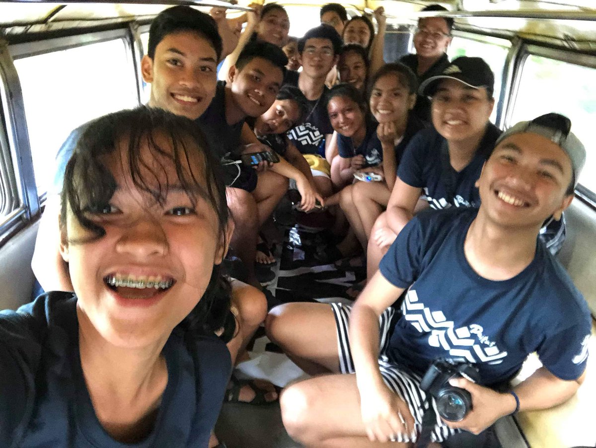 ArchiDoms's tweet photo. New set of arki friends 💕 Thank you UAPSA AREA A for this kind and genuine people ❤ #SOLIDO #POSITIBO #AKRIBO #3BU 💗 https://t.co/mPMK55b72j