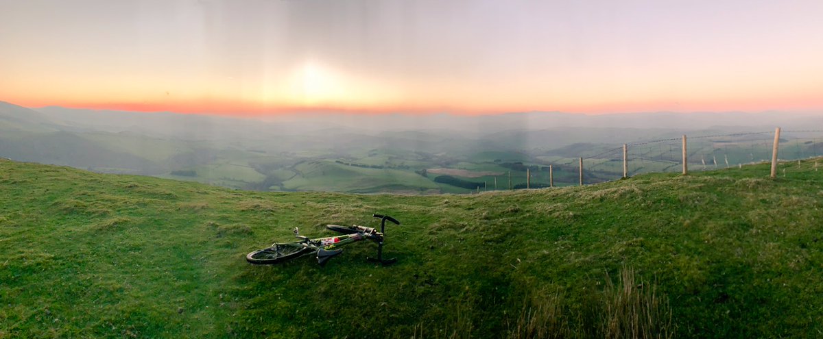 beudybanc's tweet photo. Moelfre bwlch gwernmyndd talywern https://t.co/jrRIjokjWQ