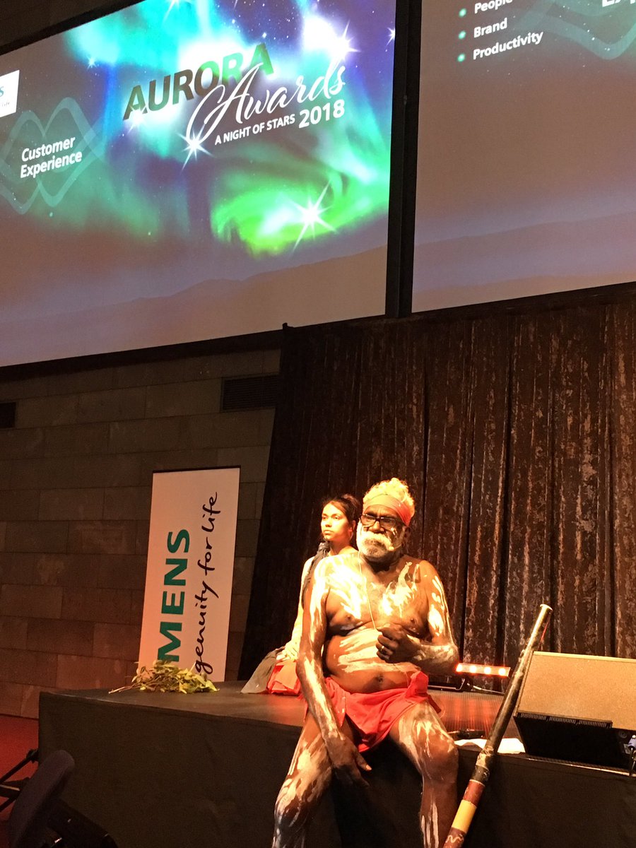 JeffRConnolly's tweet photo. Welcome to the @Siemens_Aus Aurora Awards celebrating a night of stars. Celebrating the #people and projects who make this company great. It’s a night to tell our stories and it’s nice to hear the stories of the original people of the land to kick off our event. https://t.co/sCBRG2ENBW