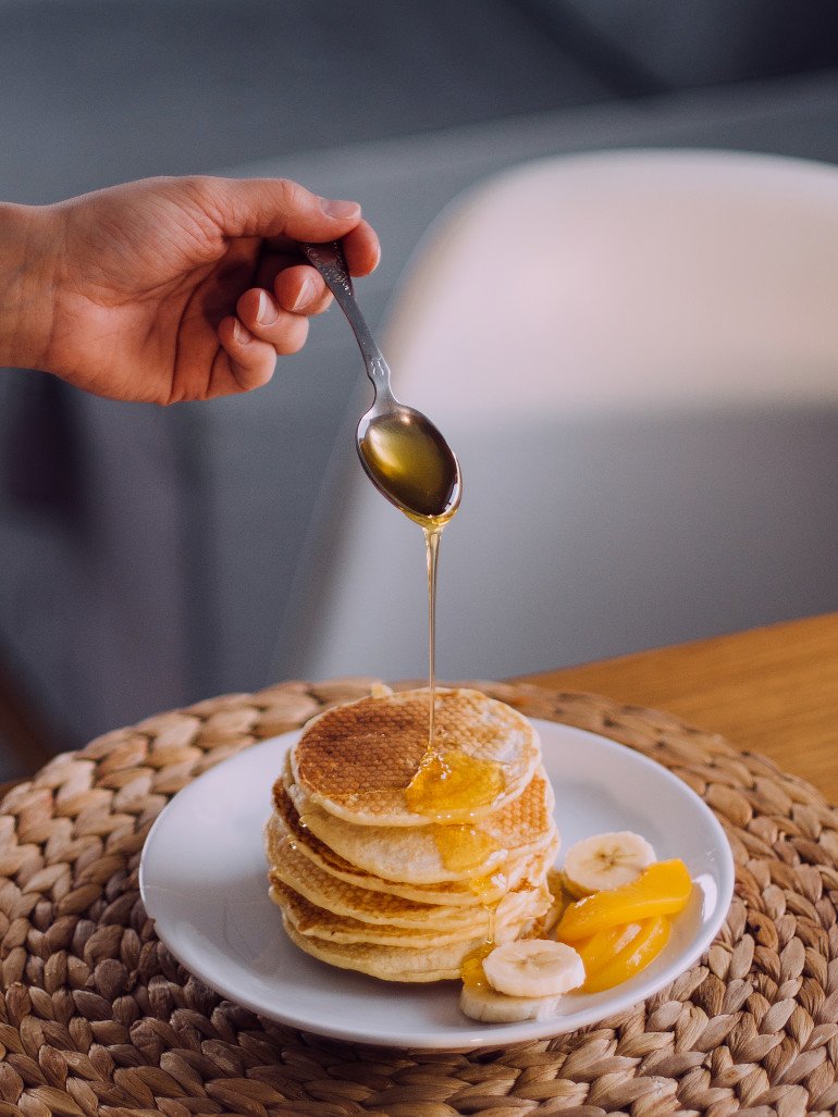 JANE95371180's tweet photo. Would you like some honey?
#blog #BlogMeter #food #foodblogger #socialmedia #honey https://t.co/6UDH26iJiq