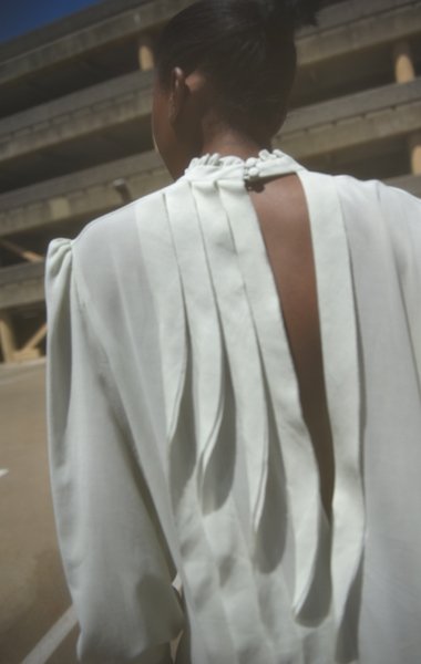 ShopAnaise's tweet photo. Sale! Enjoy 25% off full-priced items with code "KYOTO" through Monday, November 26th.
Excludes November arrivals, sale items, and books.
Orders placed with a promo code can be returned for exchange or store credit. https://t.co/TAJOqqVtjR